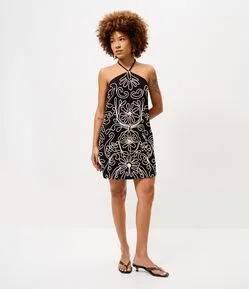Vestido Curto Frente Única com Amarração