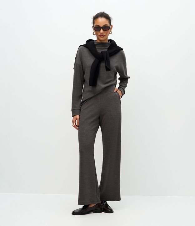 Cor: Cinza | Tamanho: M