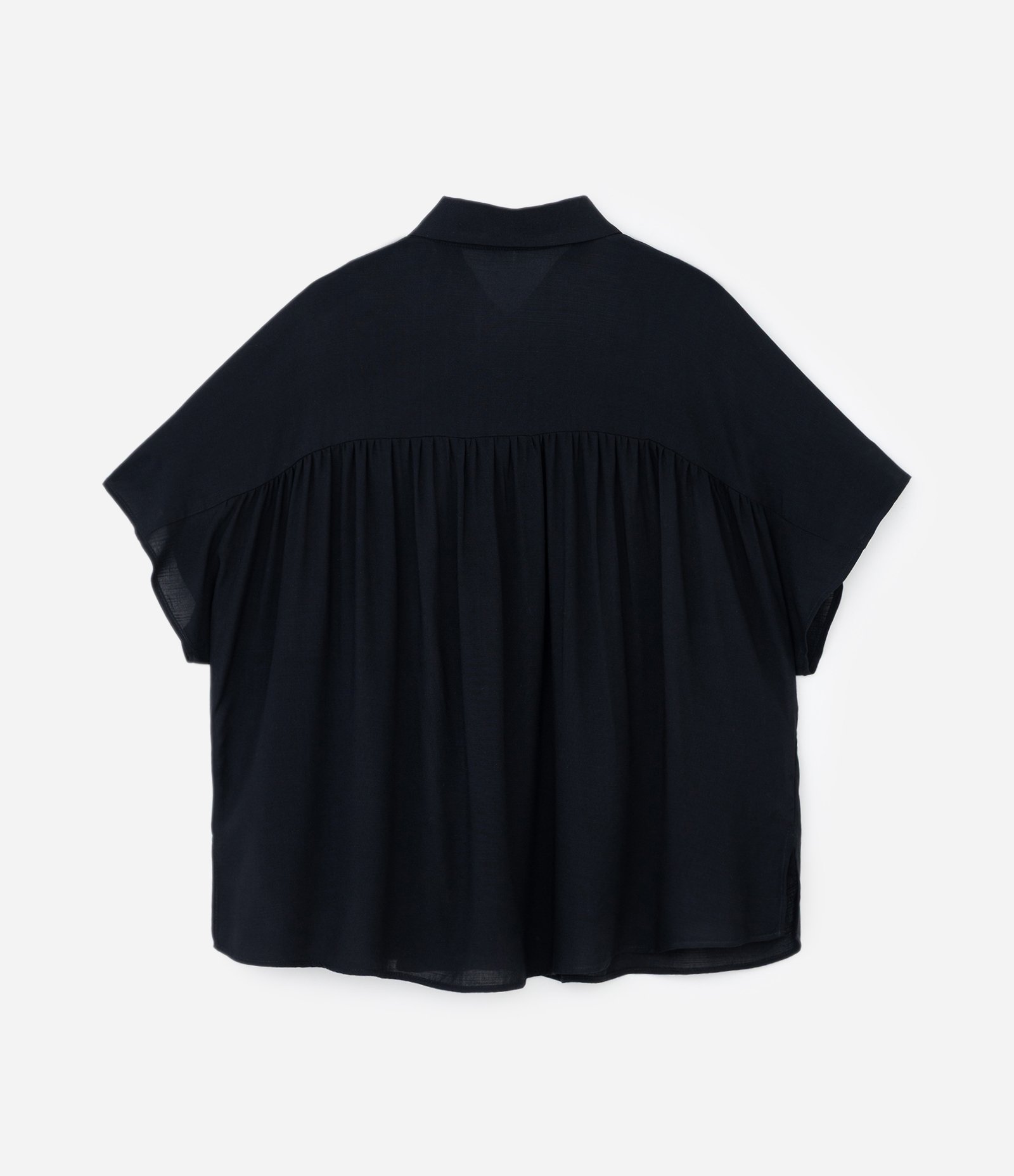 Camisa em Flamê com Pregas e Botões Tartaruga Curve & Plus Size Preto 6