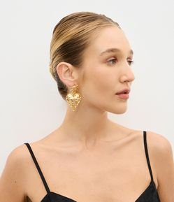 Brinco Médio em Metal com Pingente de Sol e Olho