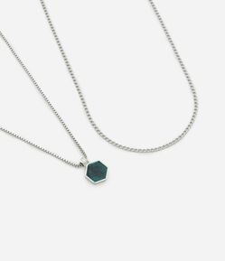 Kit 02 Colares em Metal com Liso e Medalha Verde