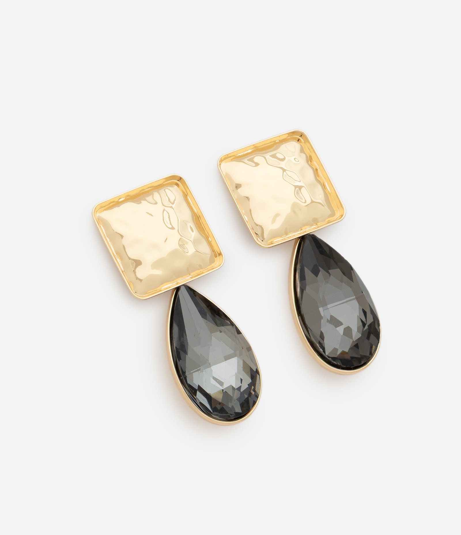 Brinco Médio em Metal com Base Quadrada e Pingente Dourado 1