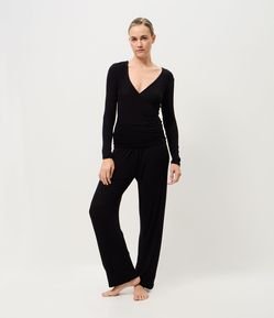 Pijama Short Doll com Estampa Poá e Renda