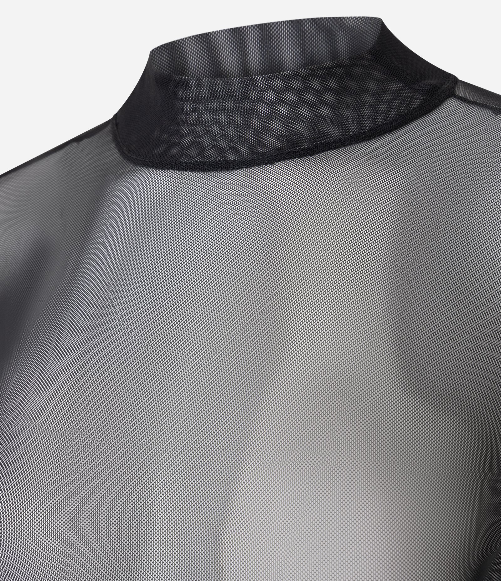 Blusa em Tule com Transparência e Golinha Alta Preto 2