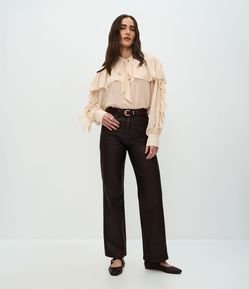 Calça Reta em Jeans Resinado com Cintura Alta