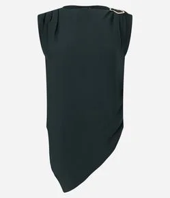 Blusa em Crepe com Aviamento no Ombro e Barra Assimétrica