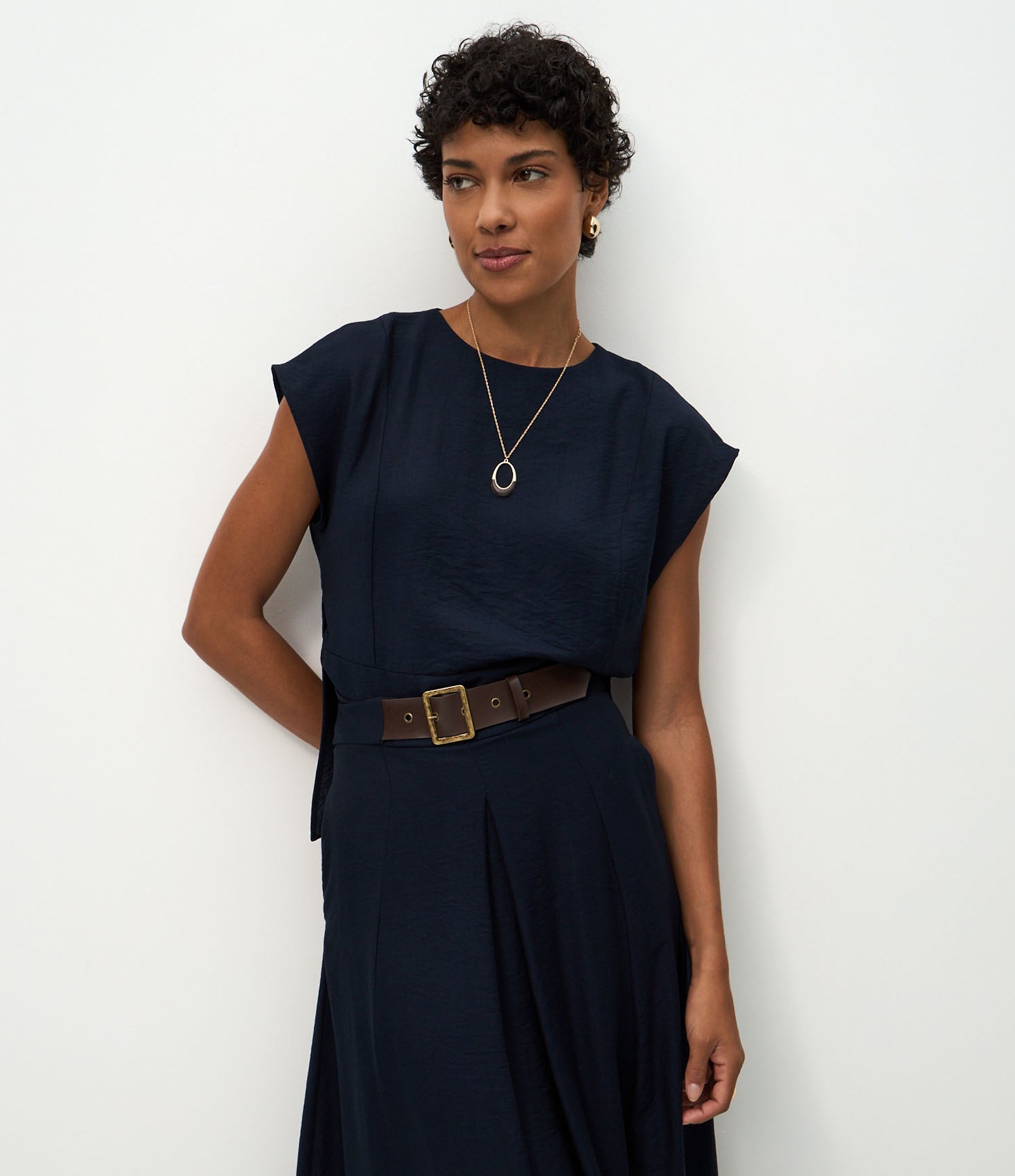 Blusa Manga Curta em Crepe com Barra Peplum Azul 1