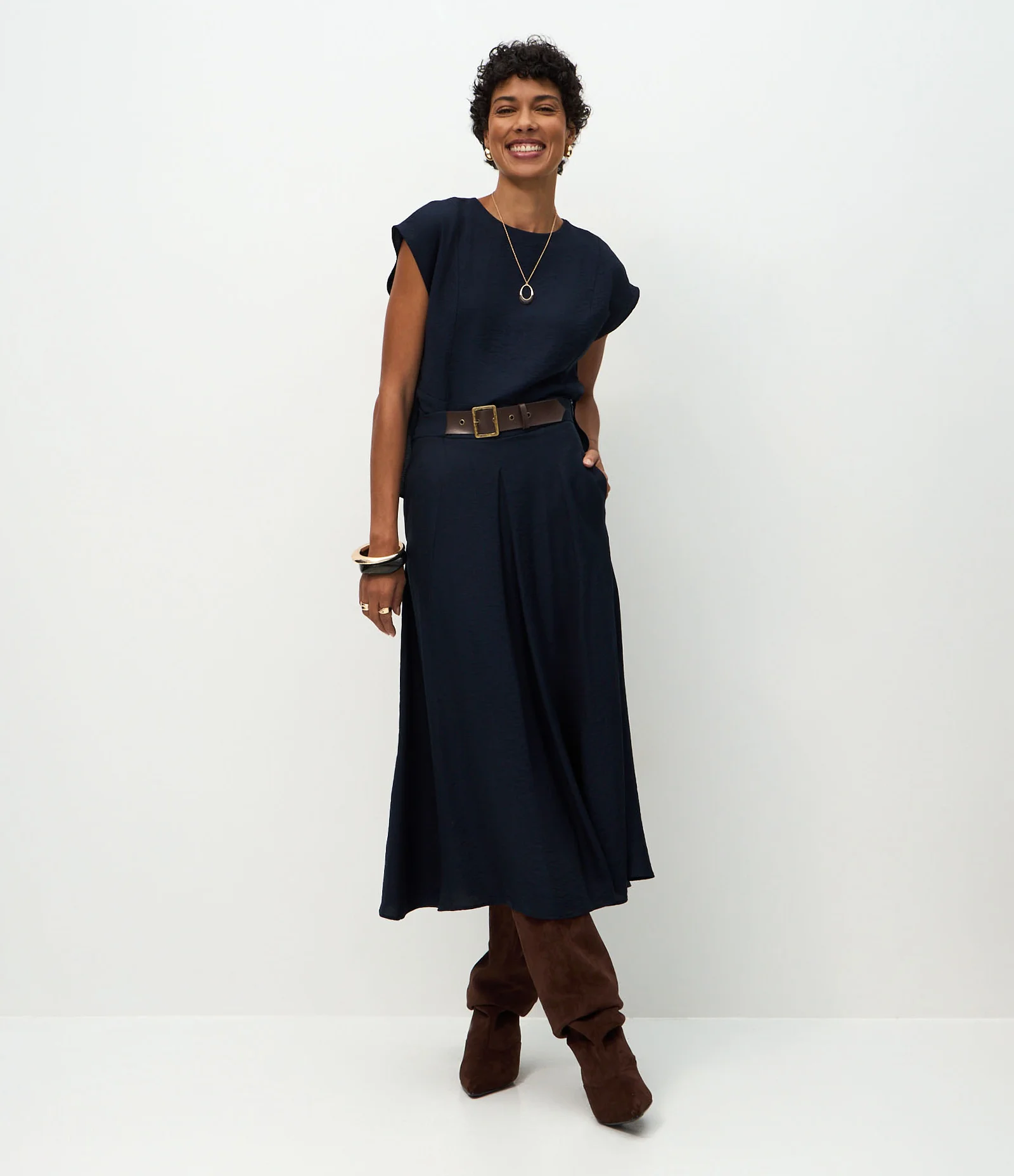 Blusa Manga Curta em Crepe com Barra Peplum Azul 2