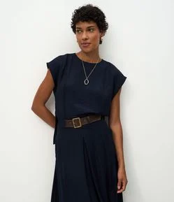 Blusa Manga Curta em Crepe com Barra Peplum