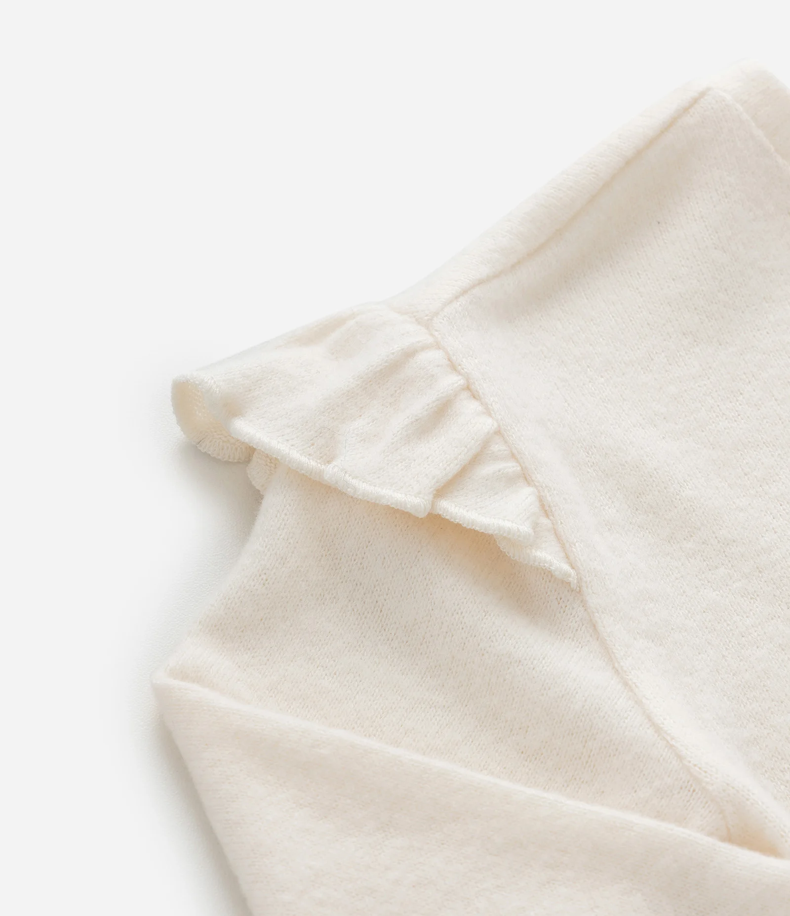 Blusa Infantil com Babado nos Ombros – Tam 1 a 5/6 Anos Off White 4