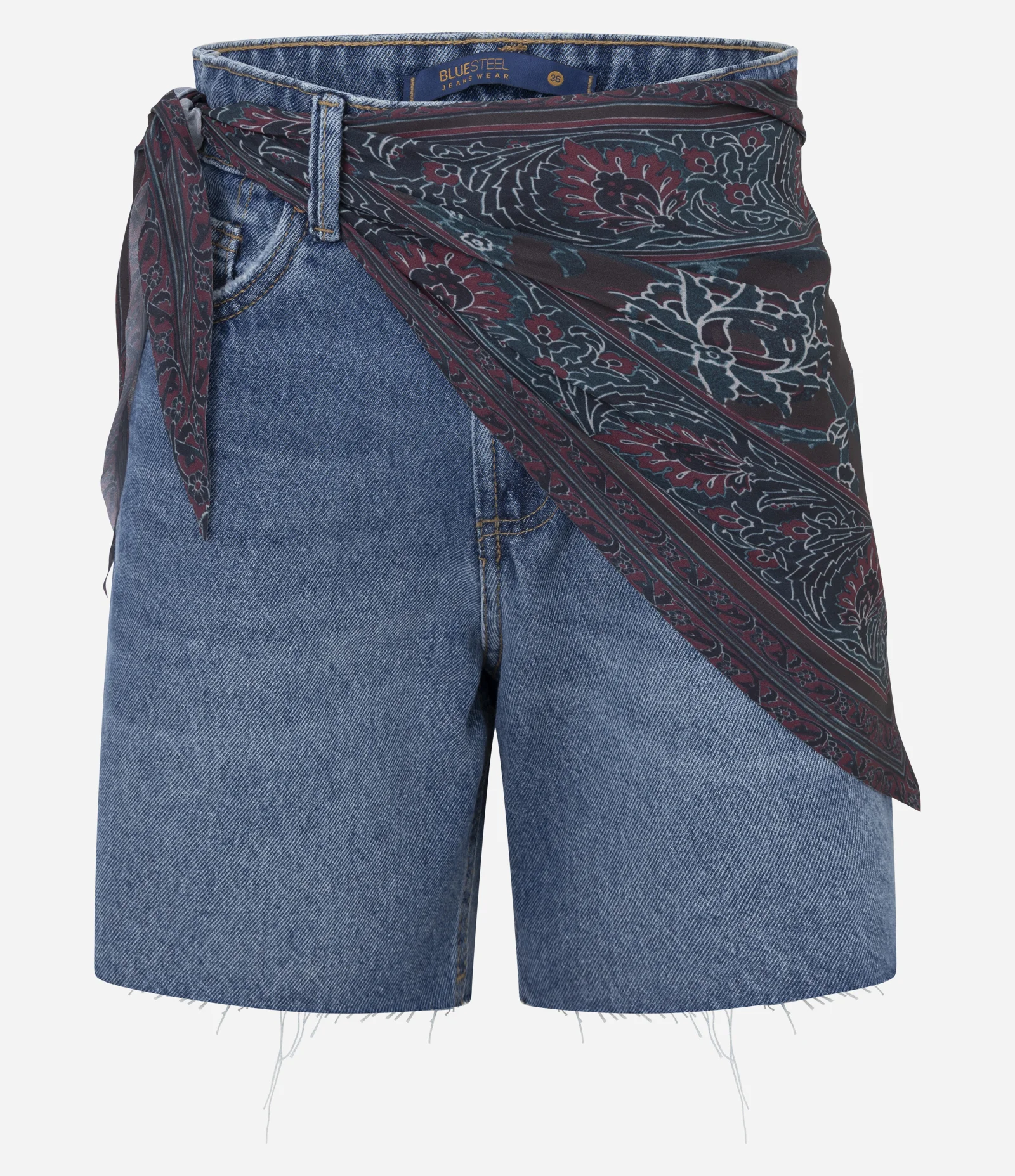 Bermuda Jeans Midi com Cintura Média e Lenço Azul 1