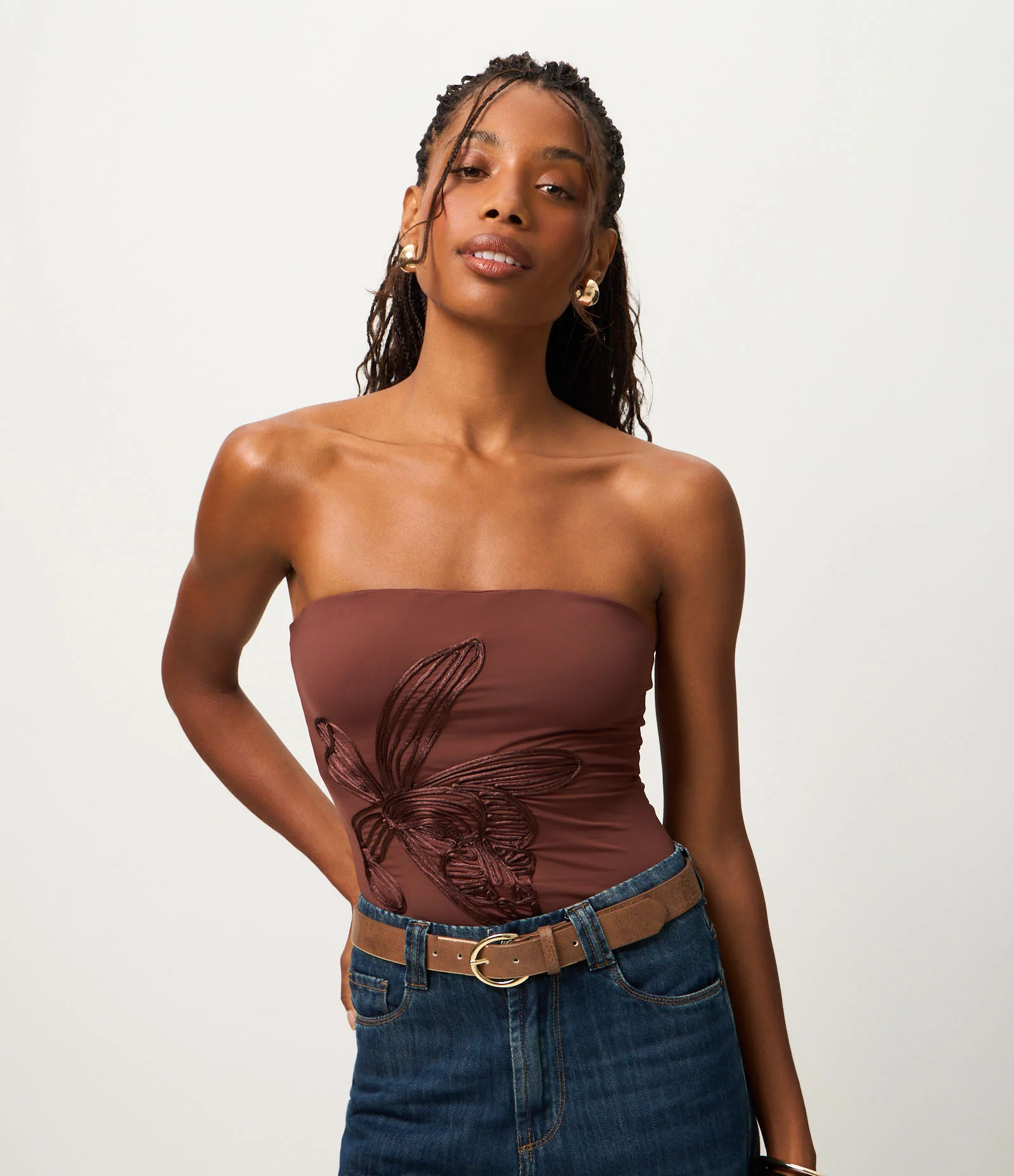 Body Tomara que Caia em Microfibra com Bordado Floral Marrom 1