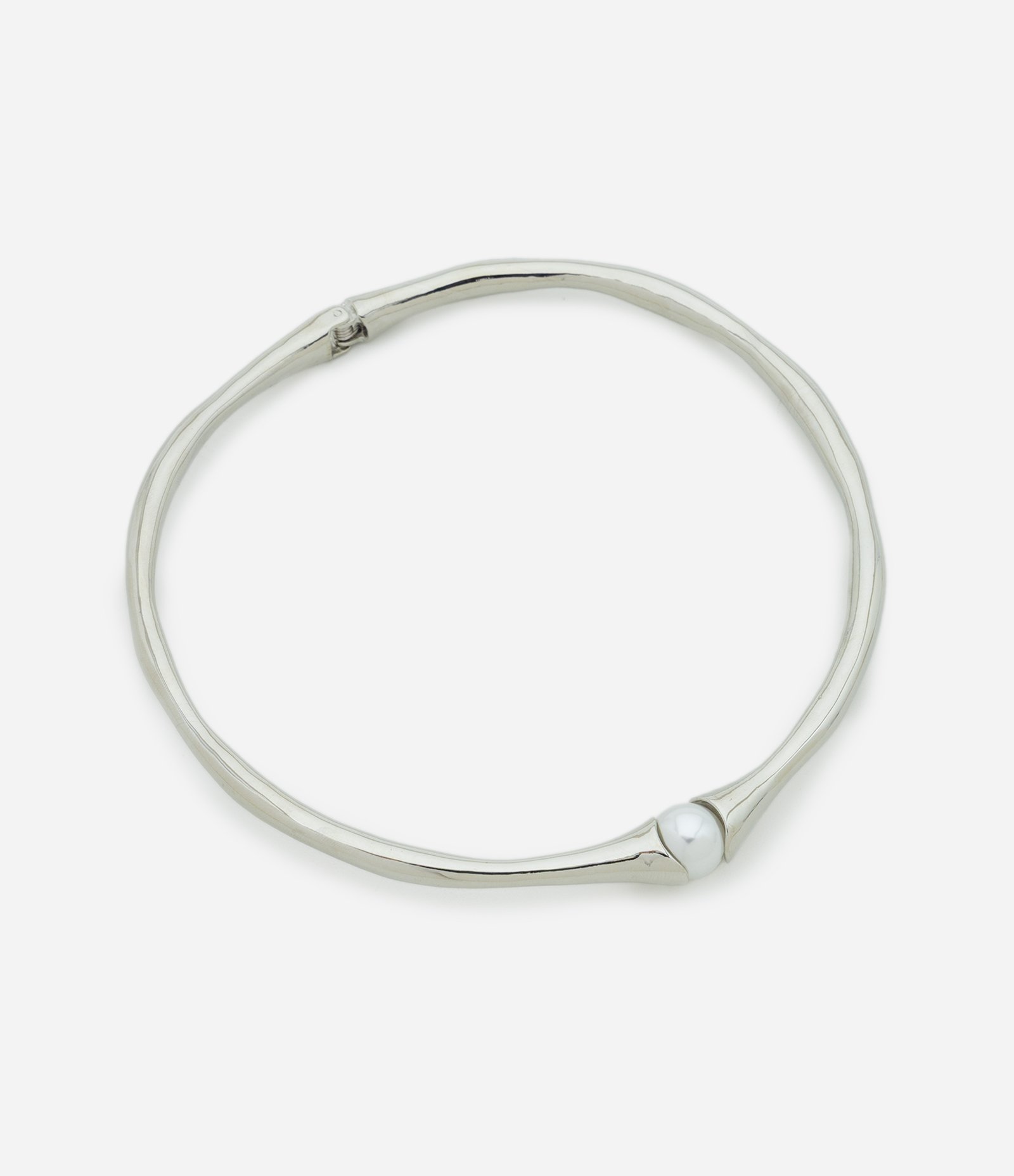 Choker com Mola e Aplicação de Pérola Prata 3