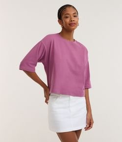 Camiseta Cropped em Algodão com Manga Curta
