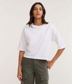 Camiseta Cropped em Algodão com Manga Curta