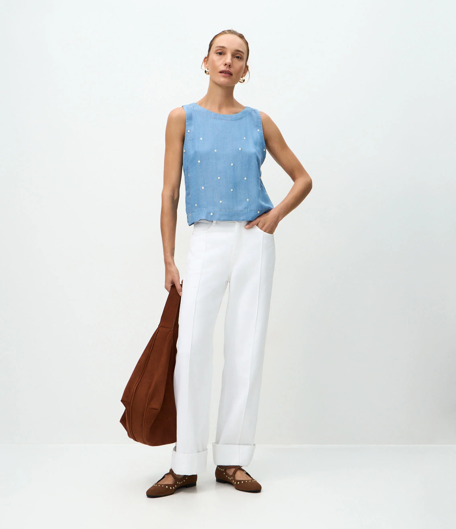 Blusa Regular em Jeans com Bordado Poá Azul Médio 2