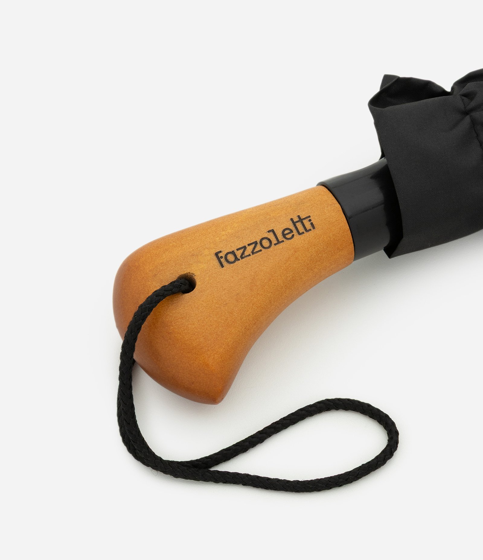 Guarda-Chuva com Cabo de Madeira Preto 3