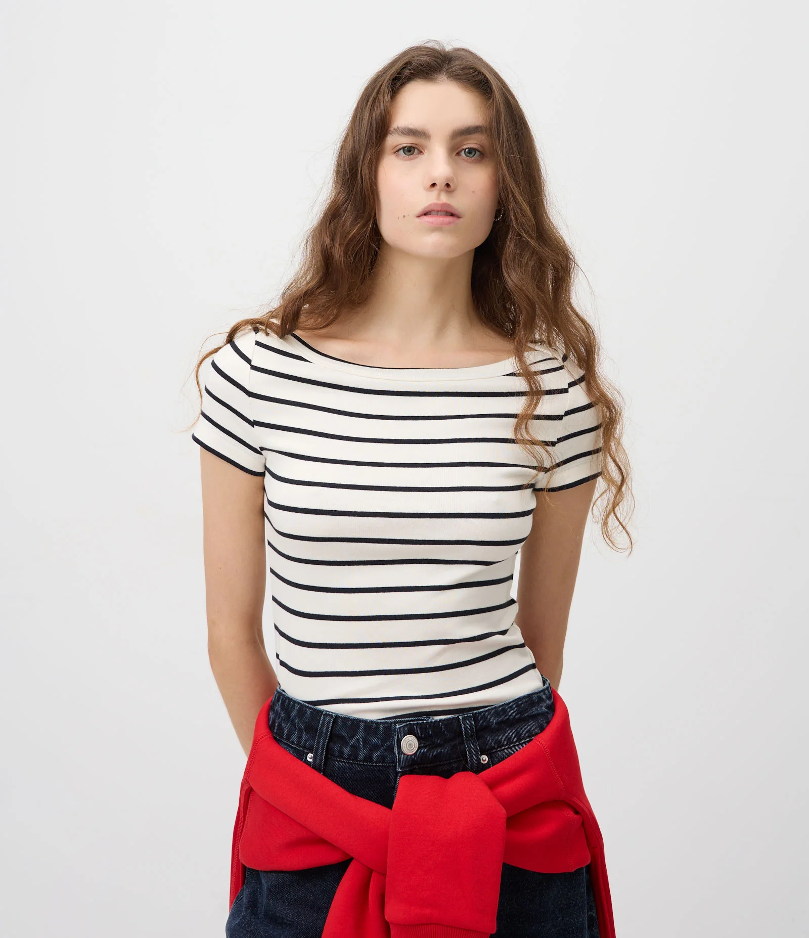 Blusa em Ribana Listrada com Decote Canoa Preto 1