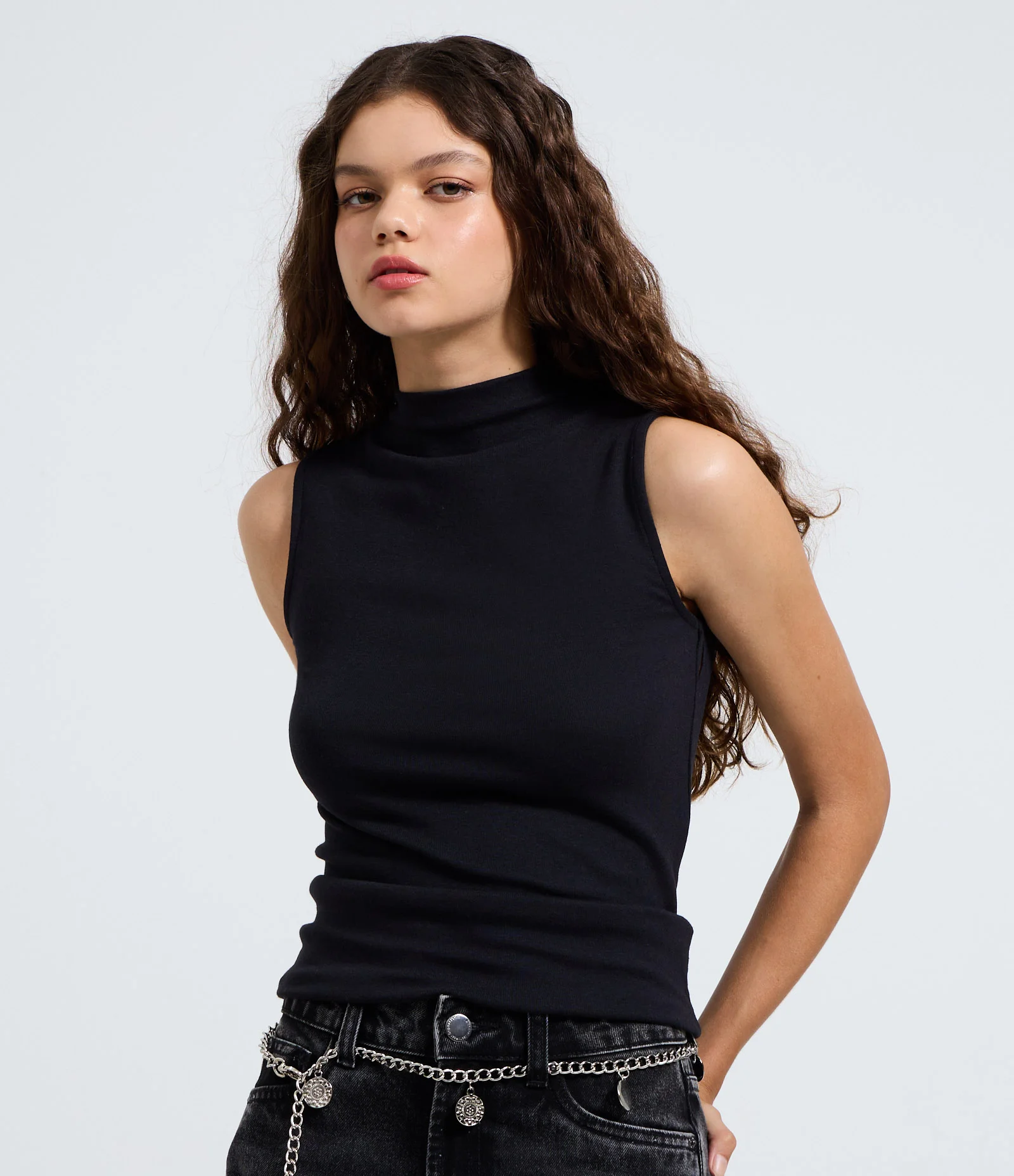 Blusa Regata Básica em Algodão com Gola Alta Preto 1