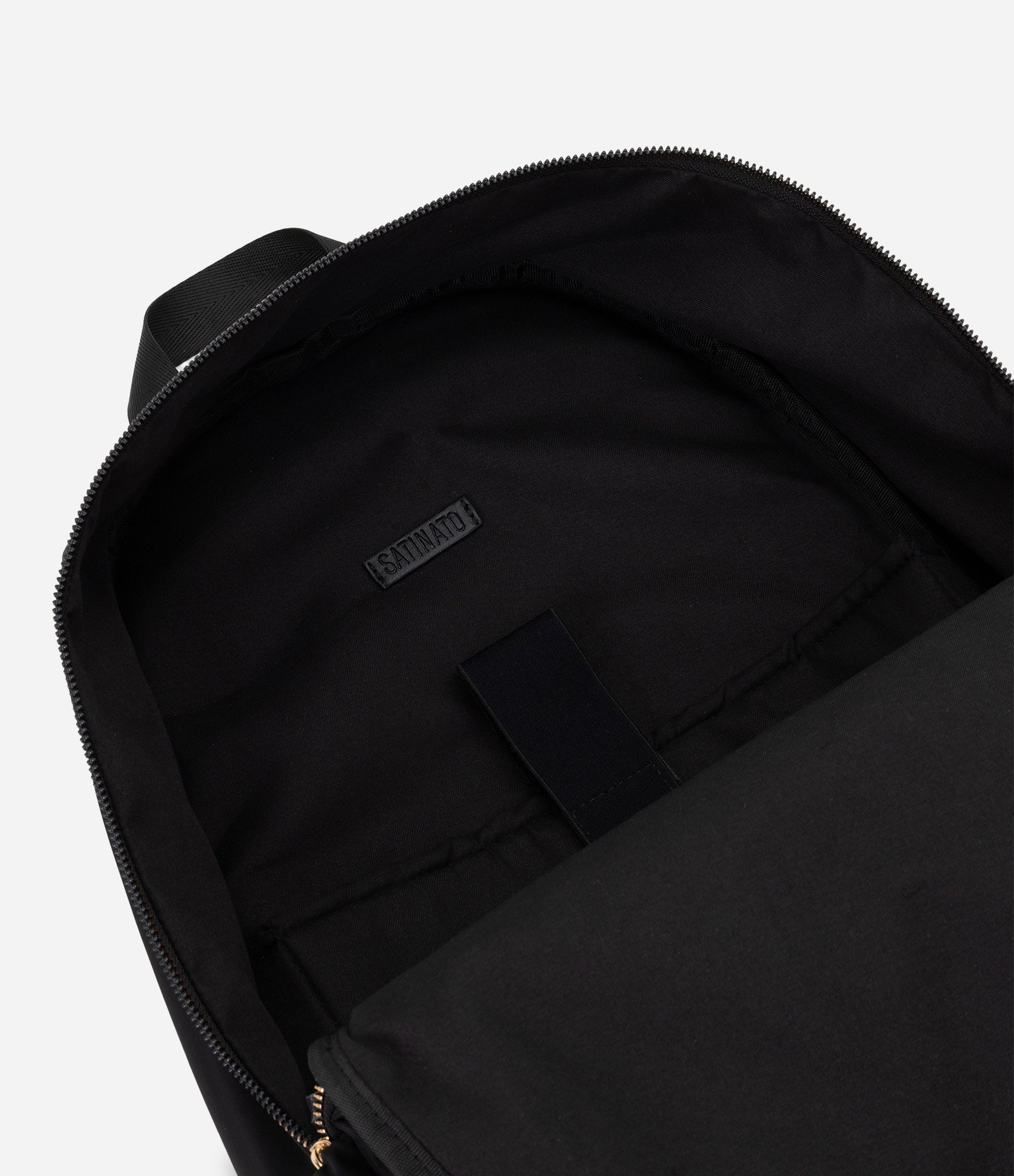 Mochila com Bolsos Laterais e Alças Ajustáveis Preto 4