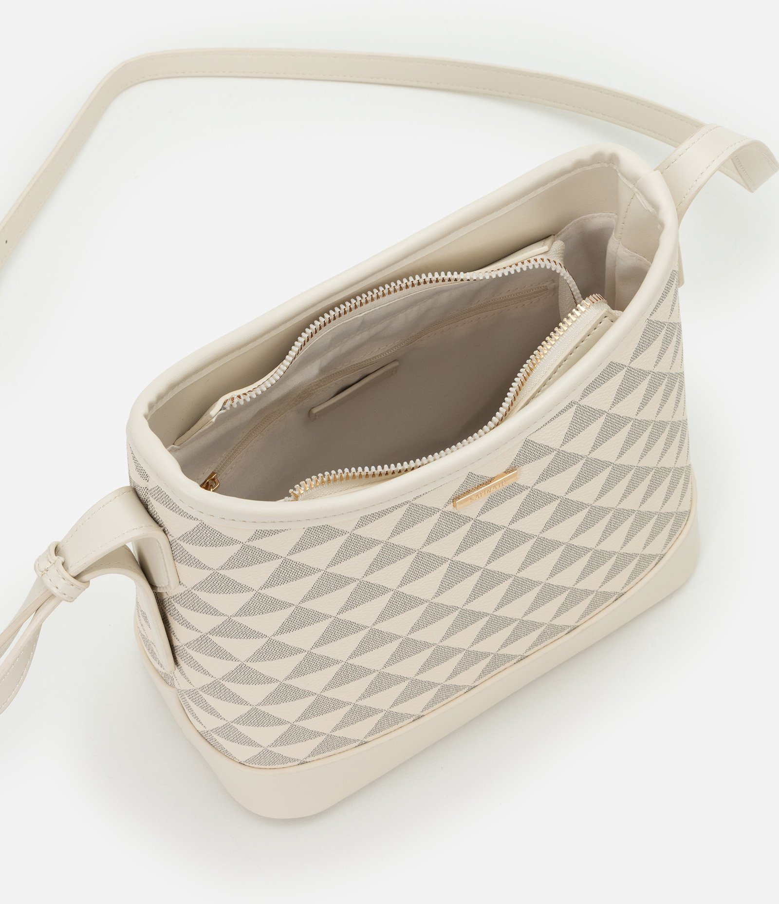 Bolsa Postman Média em PU com Estampa Triângulos Off White 5