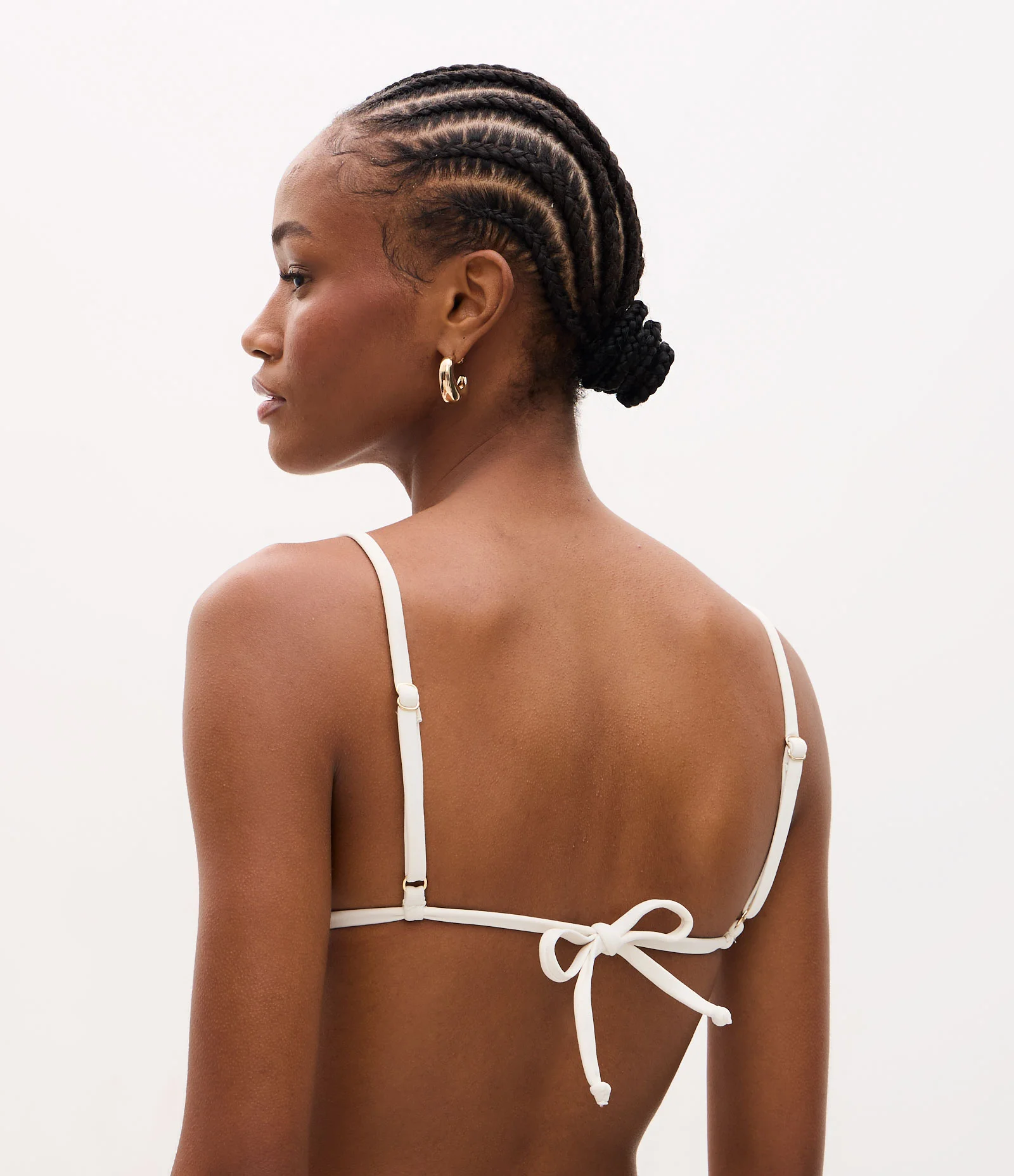 Biquini Top Cortininha em Microfibra com Aviamentos Branco 4