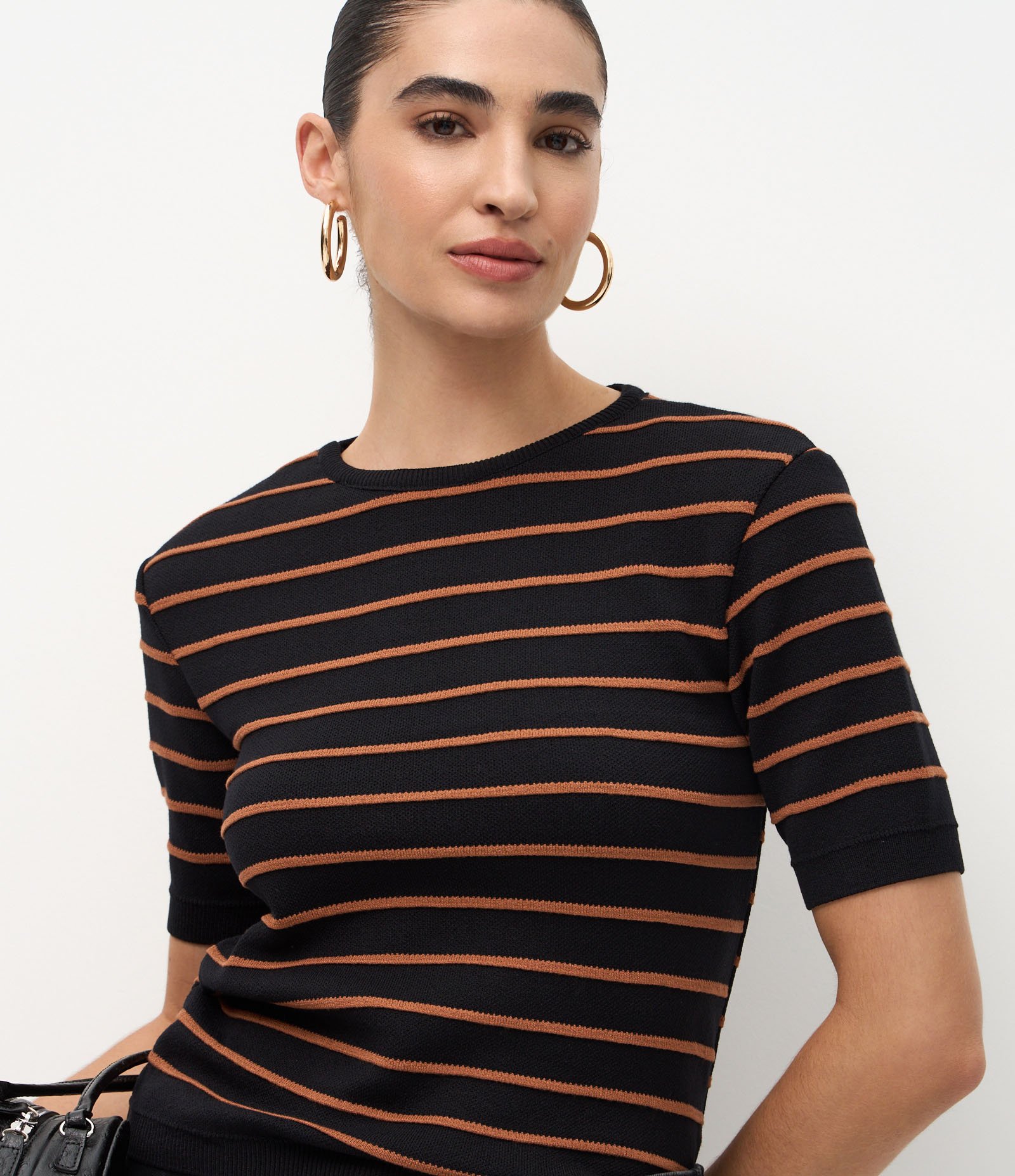 Blusa Manga Curta em Tricô com Estampa Listrada Preto 3