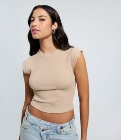 Blusa Canelada com Cava Diferenciada