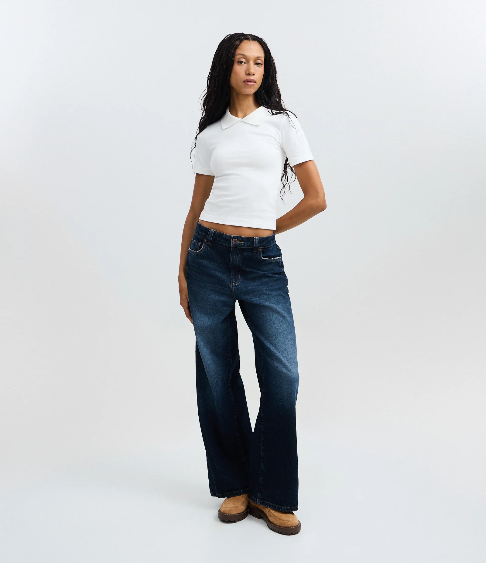 Blusa Básica Manga Curta com Gola Polo Branco 2