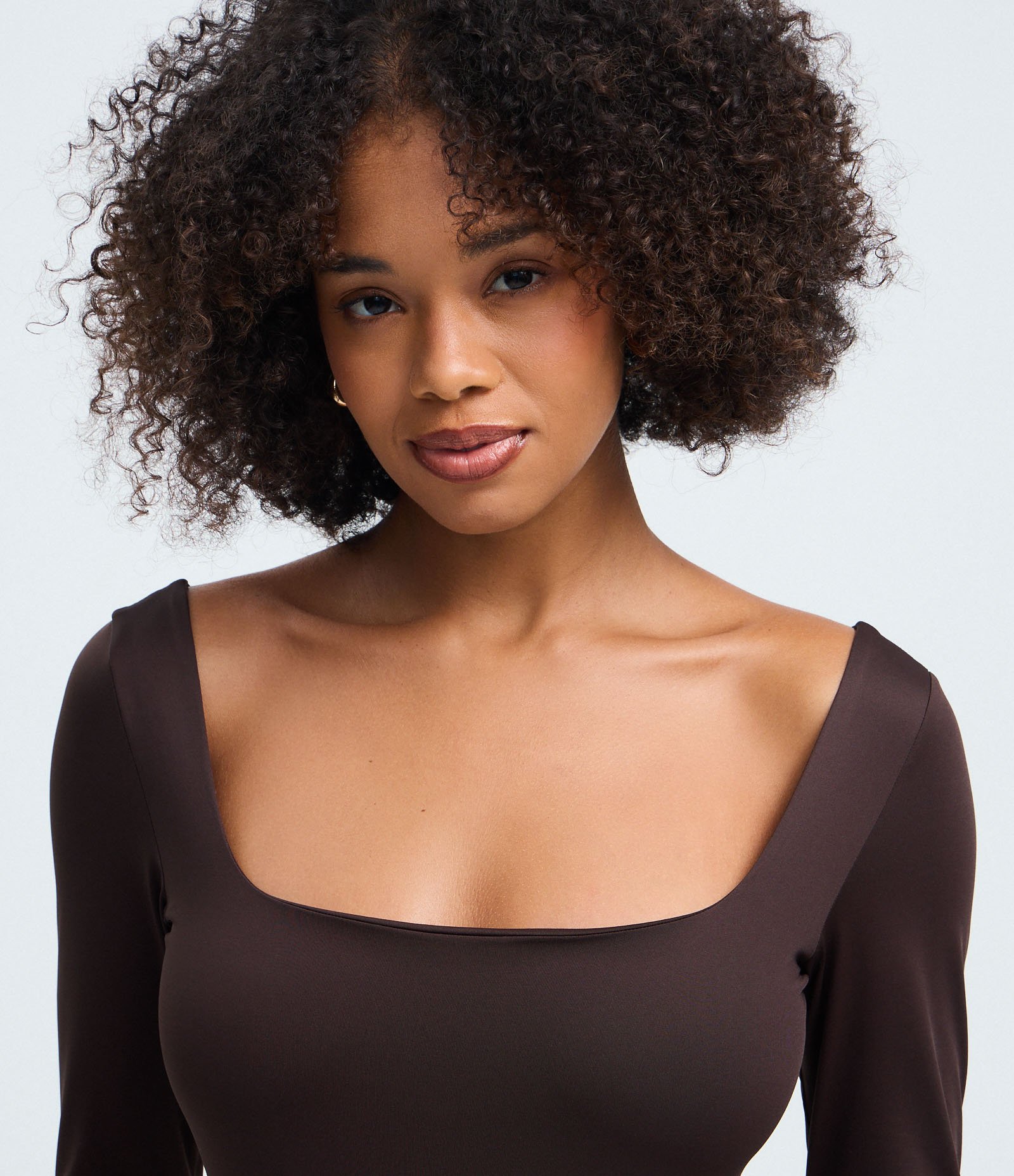 Body Manga Longa em Microfibra com Decote Quadrado Marrom 3