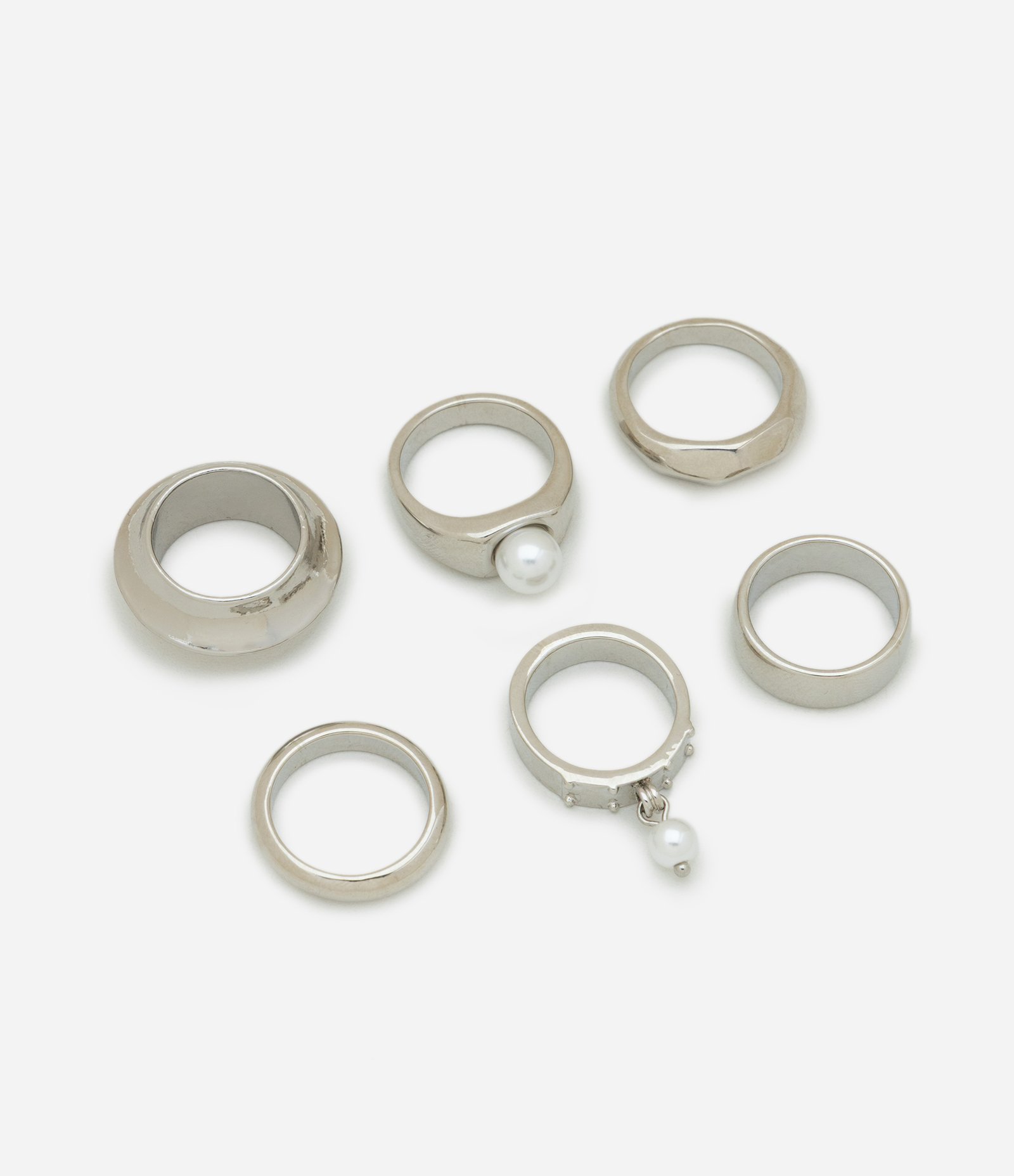 Kit 06 Anéis Metalizados com Aplicação de Pérola Prata 3