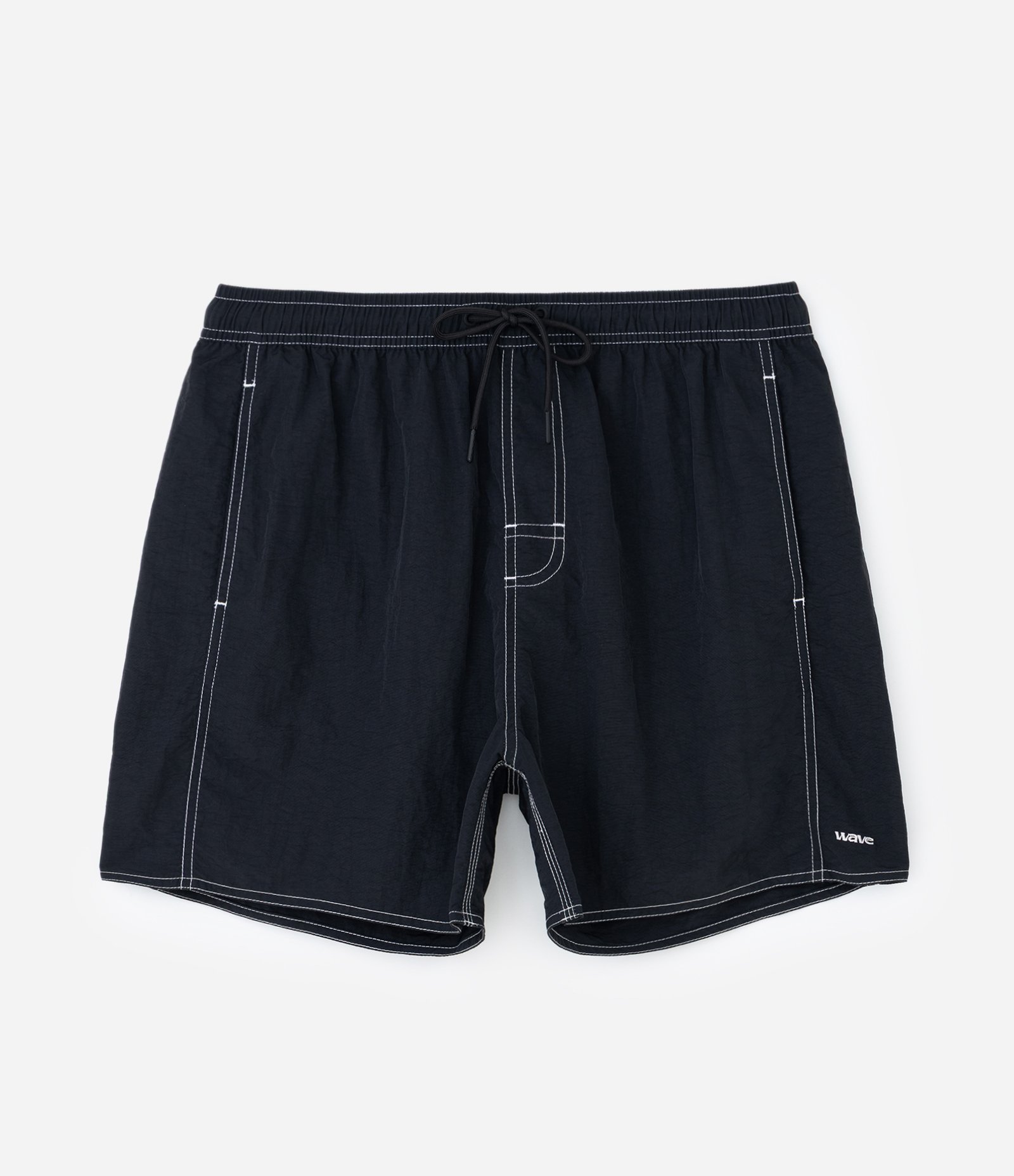 Bermuda em Poliamida de Banho com Bolsos e Bordado Discreto Preto 4