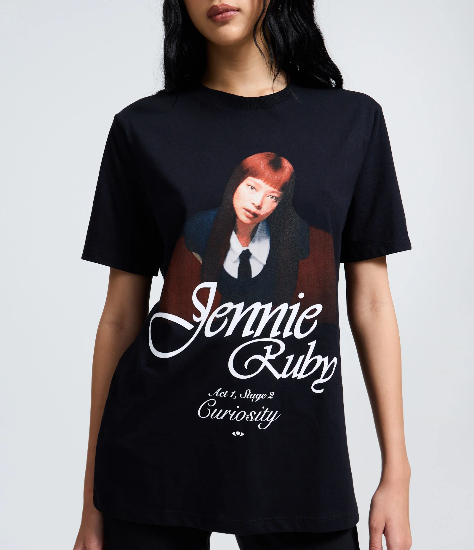 Camiseta em Algodão com Estampa Jennie Ruby Preto 3