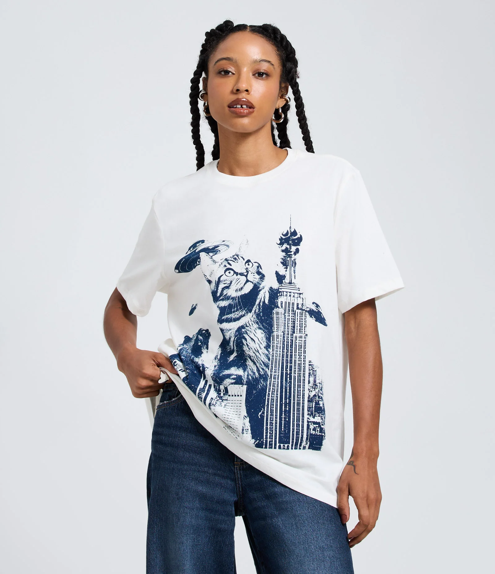 Camiseta em Algodão com Estampa Gatozilla Branco 1
