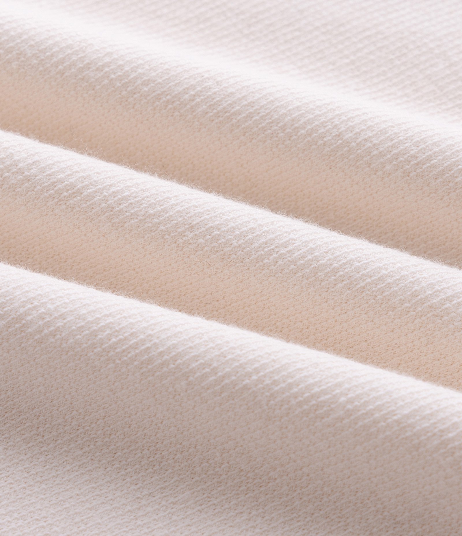 Camiseta em Algodão Manga Curta com Lettering M Bordado Branco 7