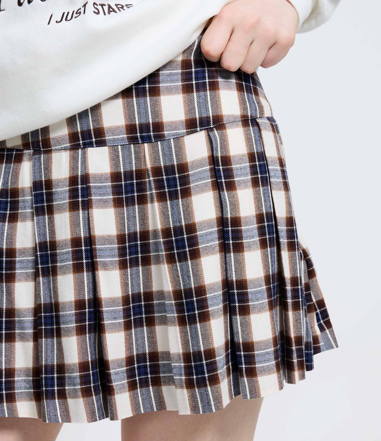 Saia Plissada em Flanela Xadrez Azul 4