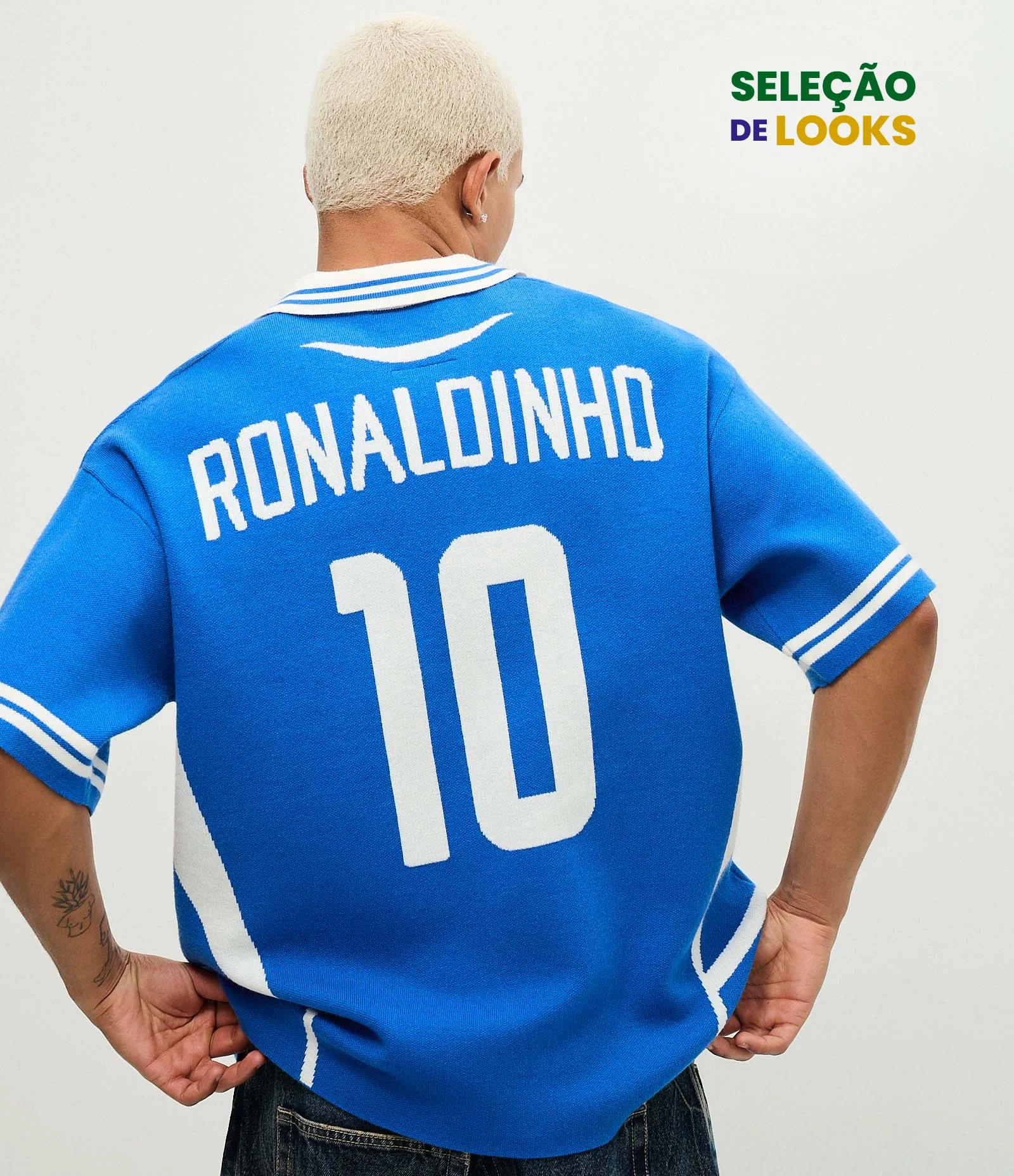 Camiseta Boxy em Tricô com Recortes e Estampa R10 Azul 1