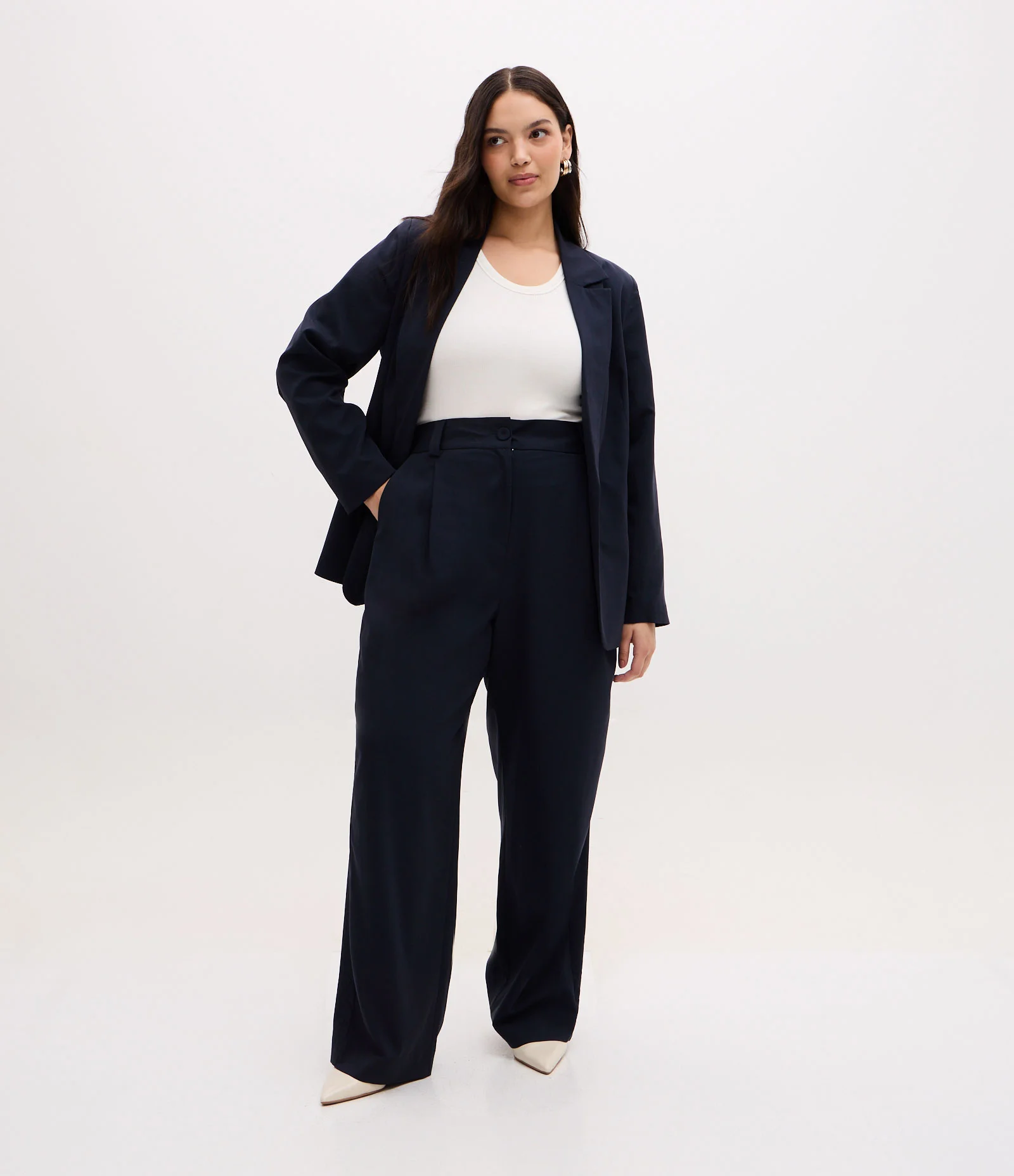 Calça Reta Alfaiatada com Recorte Lateral Curve & Plus Size Azul 1