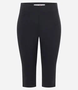 Calça Corsário em Crepe com Fendas na Barra