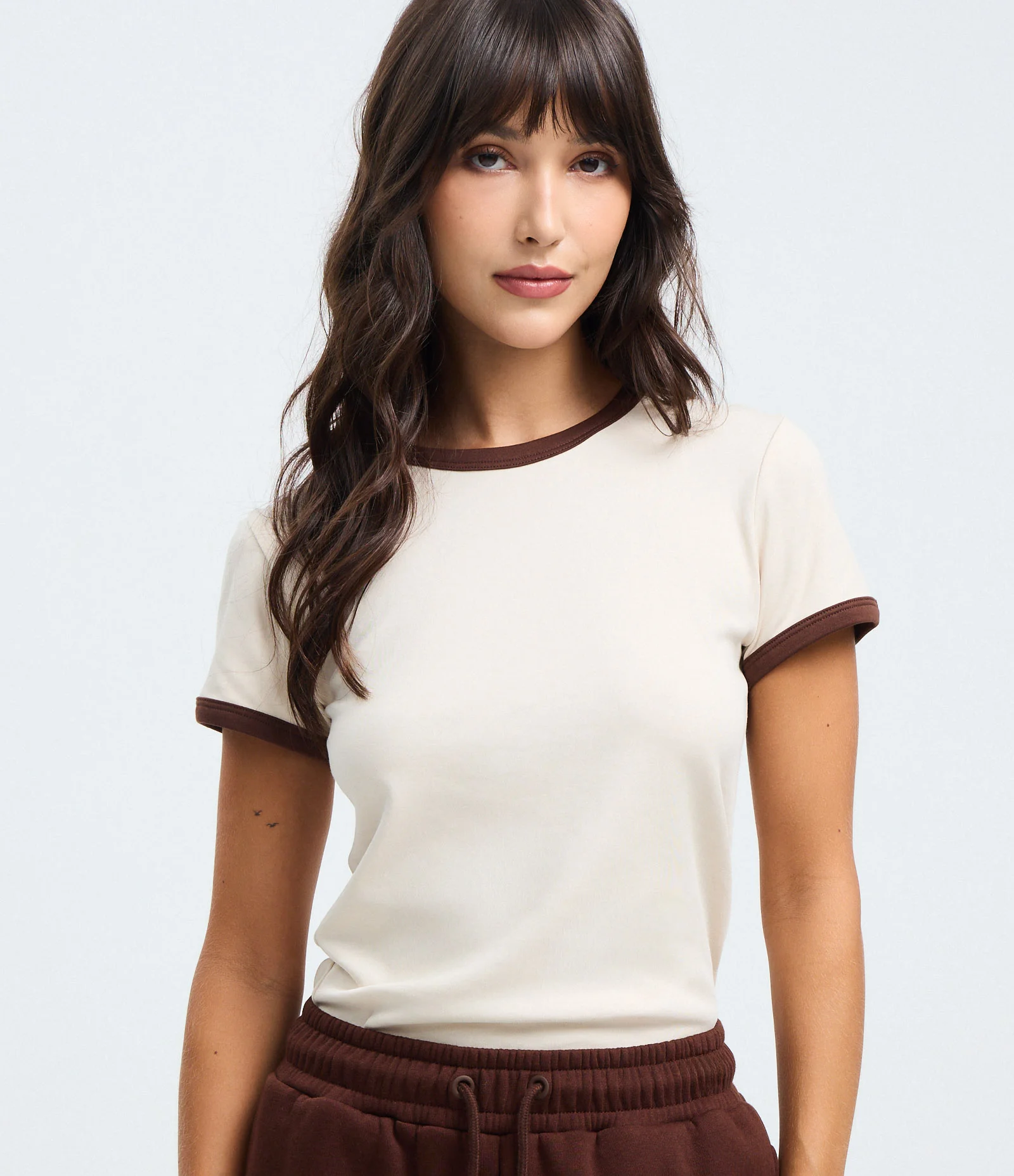 Blusa Baby Look com Mangas e Gola Contrastantes Branco 1