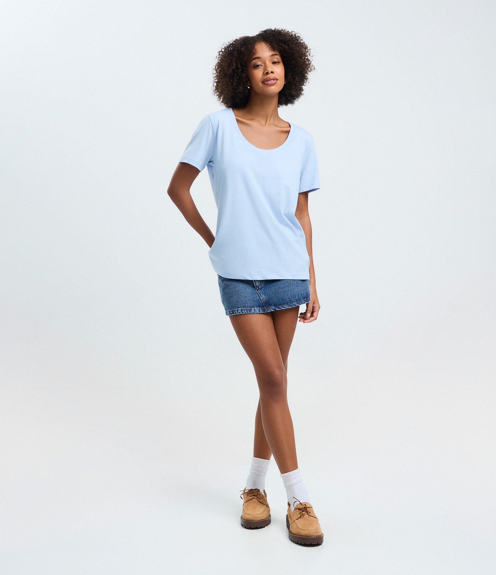 Blusa Básica Manga Curta em Algodão Azul 2