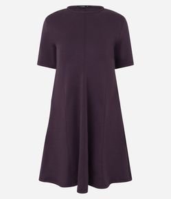 Vestido Evasê Curto Com Recortes e Ombreiras