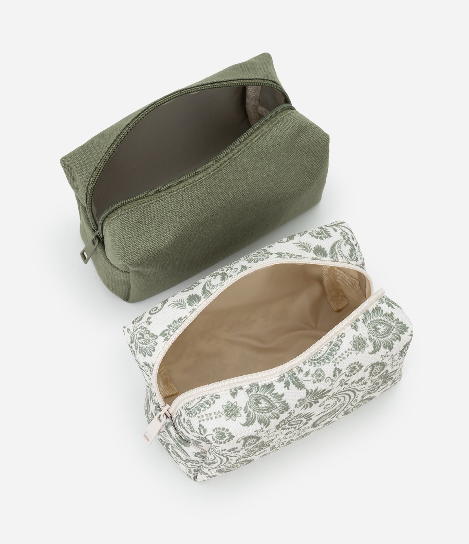Kit 03 Necessaires com Alça e Fechamento em Zíper Verde 4