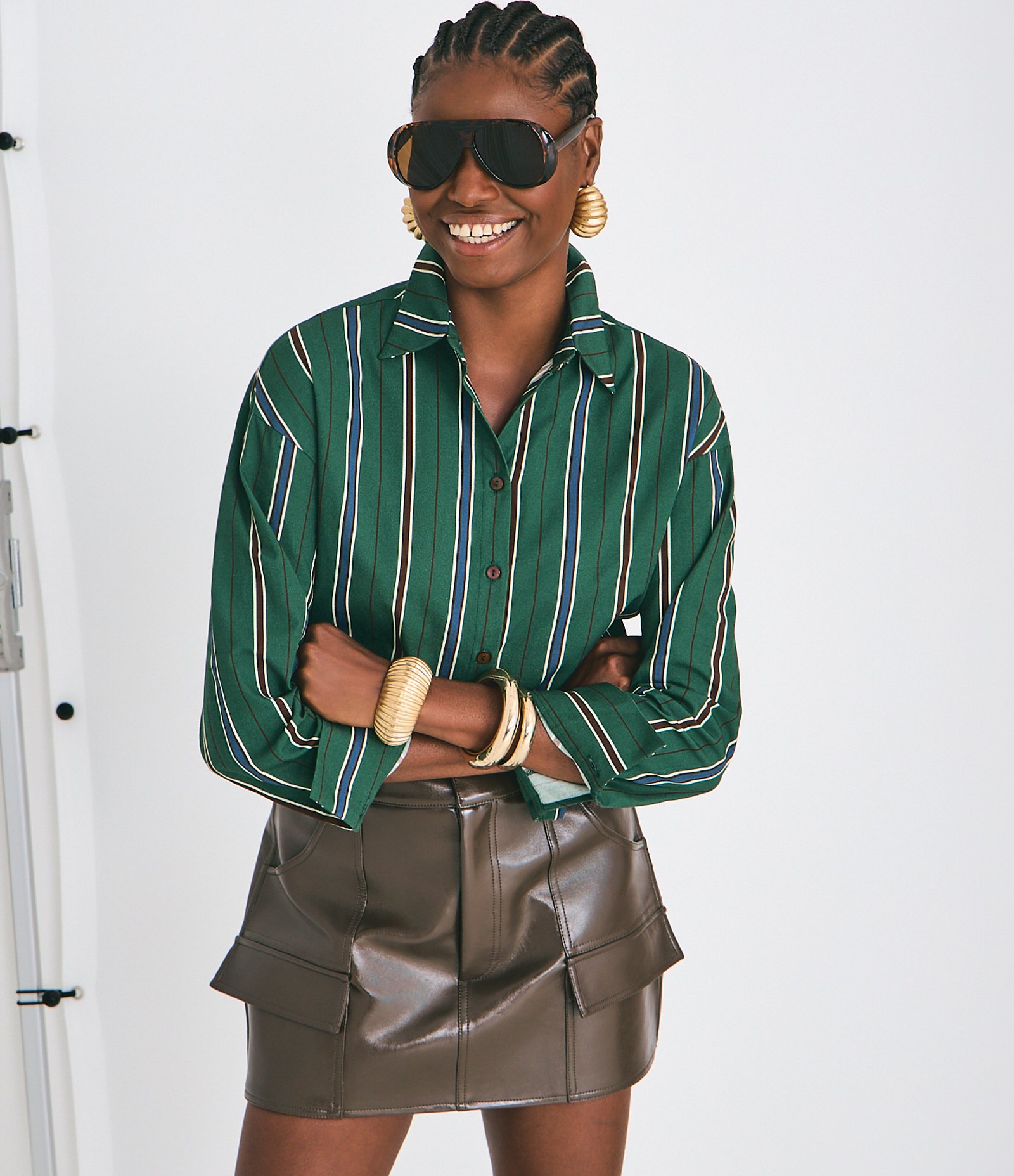 Camisa em Tricoline Listrada com Gola Colarinho Verde Escuro 1