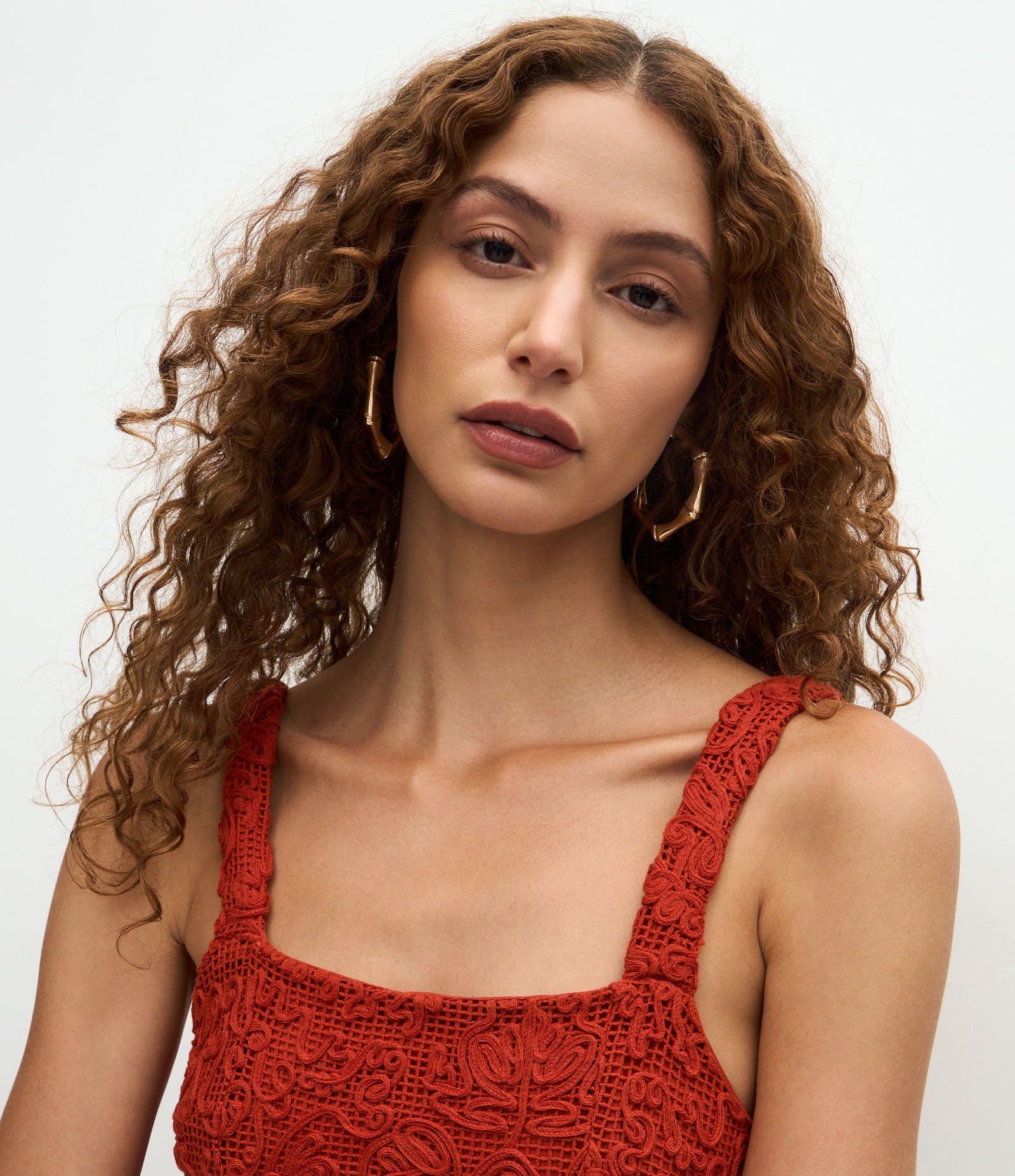 Vestido Long Midi em Renda com Cordas Bordadas Vermelho 3