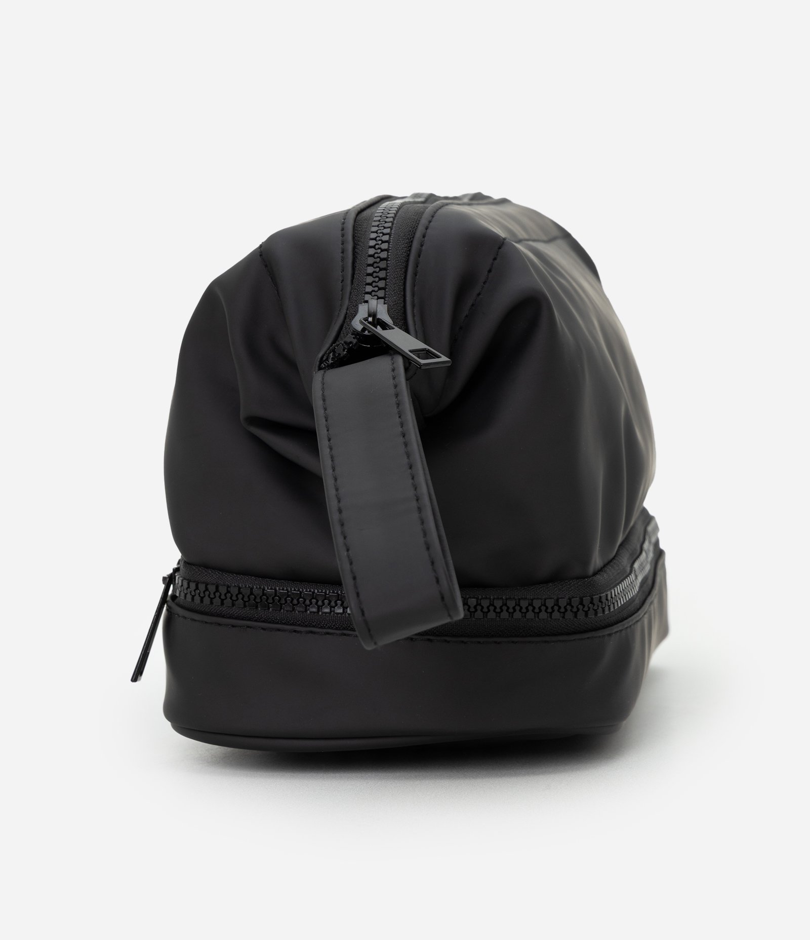Necessaire Trapézio em PU com Alça Larga Preto 2