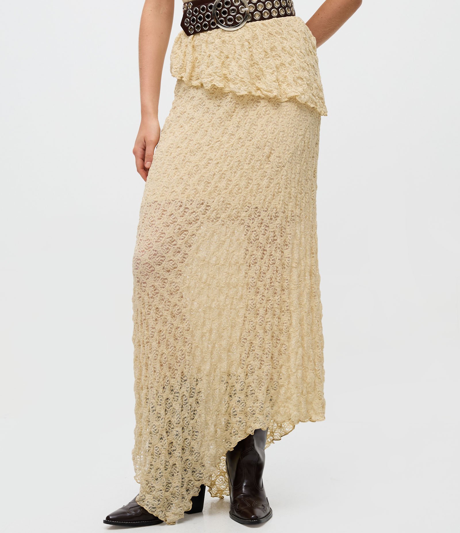 Saia Long Midi em Renda com Barra Assimétrica Bege 2