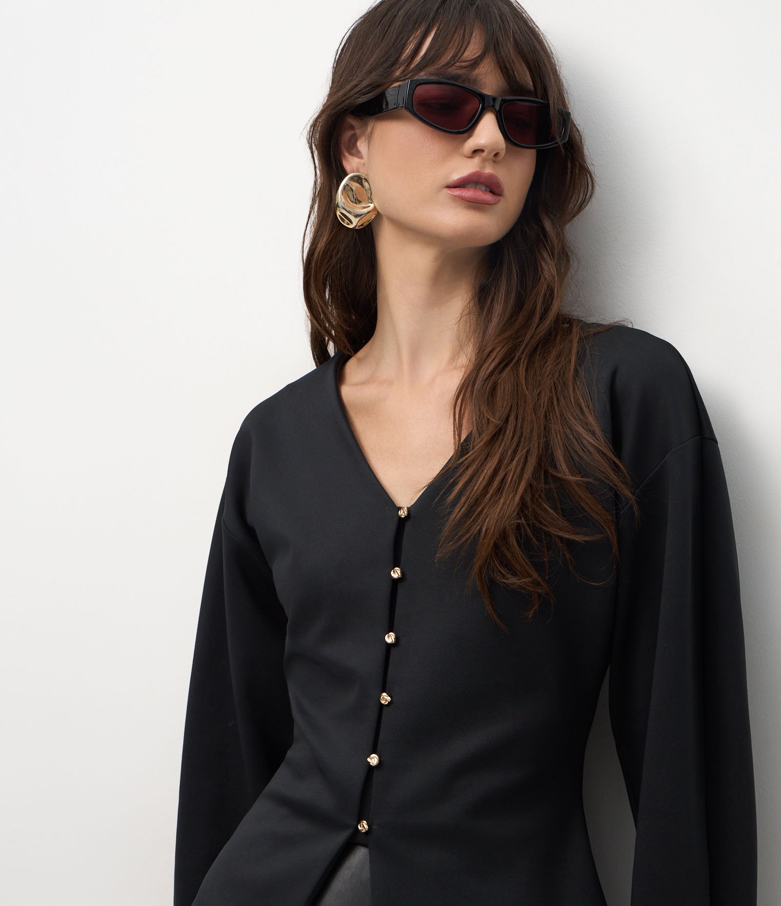 Casaco Amplo em Ponto Roma com Botões Delicados Preto 4