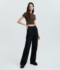 Blusa Cropped Manga Curta em Cotton