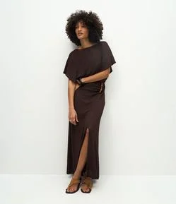 Vestido Longo em Tricô com Decote V nas Costas